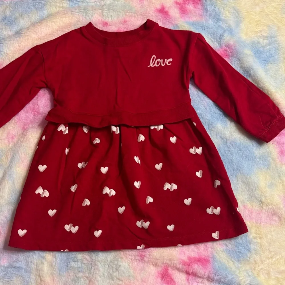 2/$10 Girls 4T Red Heart Print Kids Dress